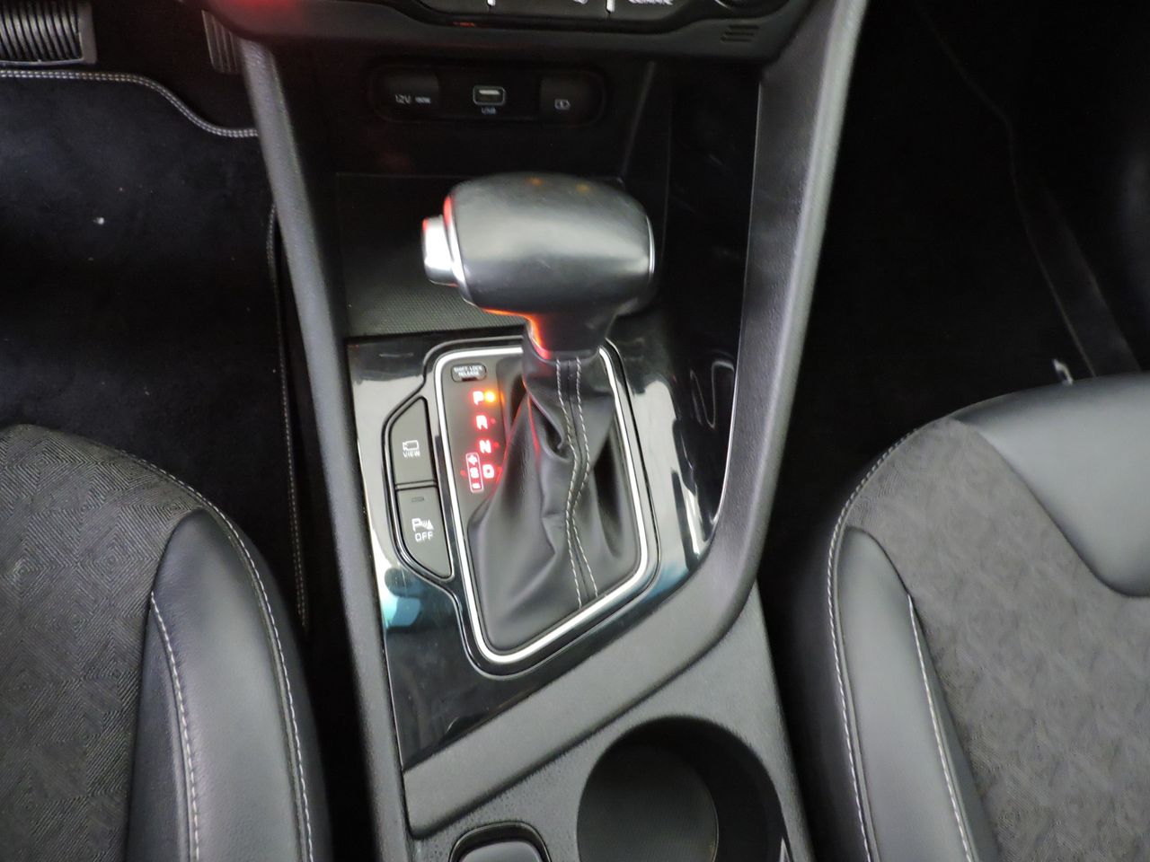 Kia Niro 1.6 HEV Drive GDI 141cv - Foto 12