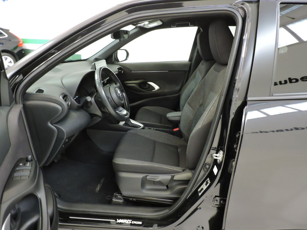 Toyota Yaris Cross Hybrid 120H Active Tech E-CVT TREND - Foto 11