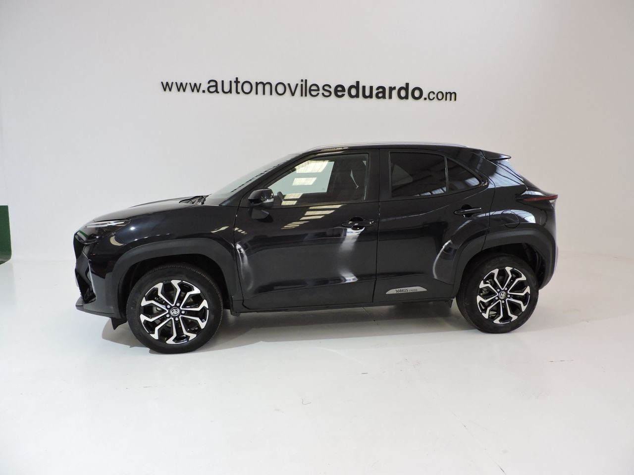 Toyota Yaris Cross Hybrid 120H Active Tech E-CVT TREND - Foto 6