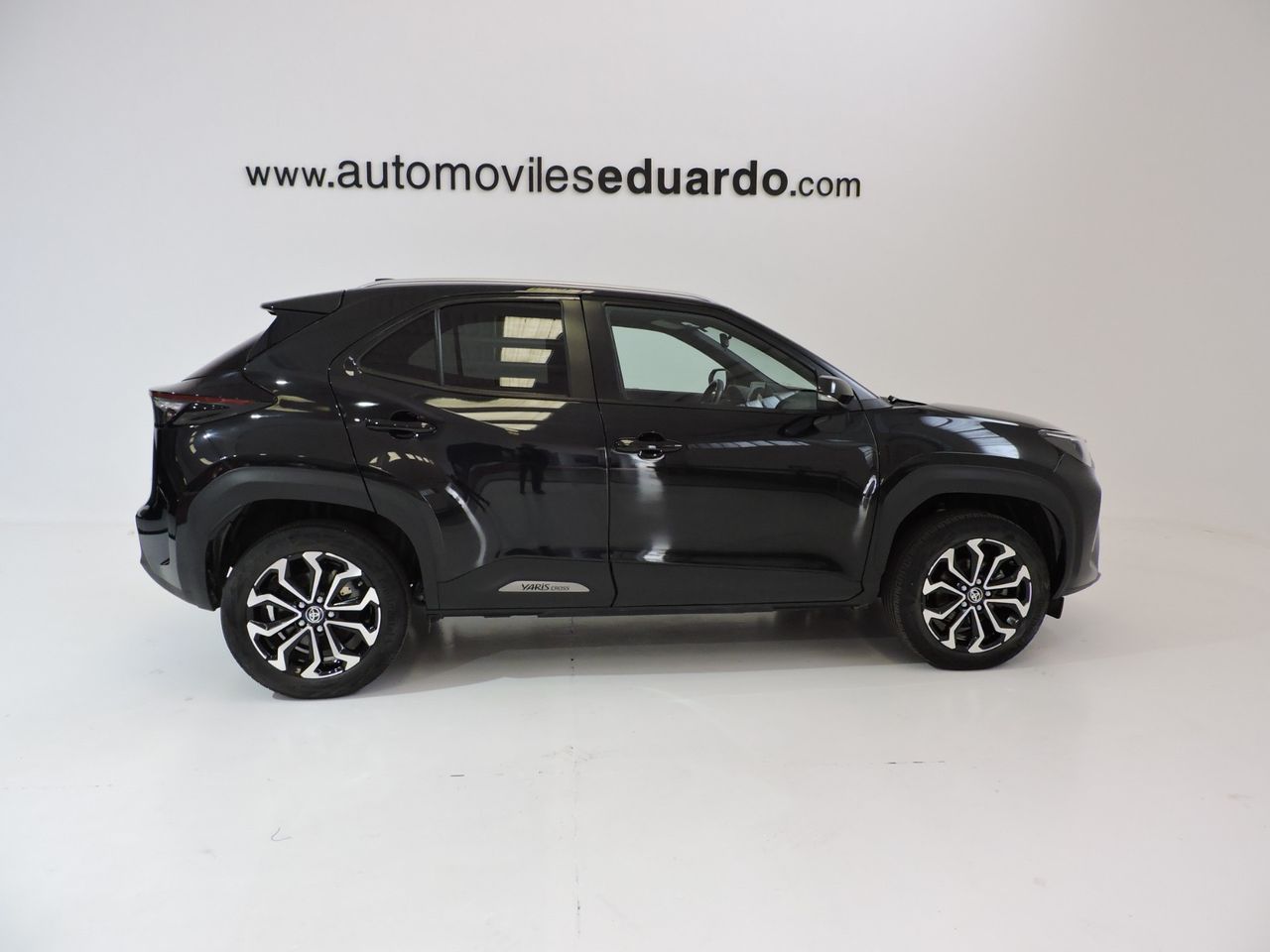 Toyota Yaris Cross Hybrid 120H Active Tech E-CVT TREND - Foto 5