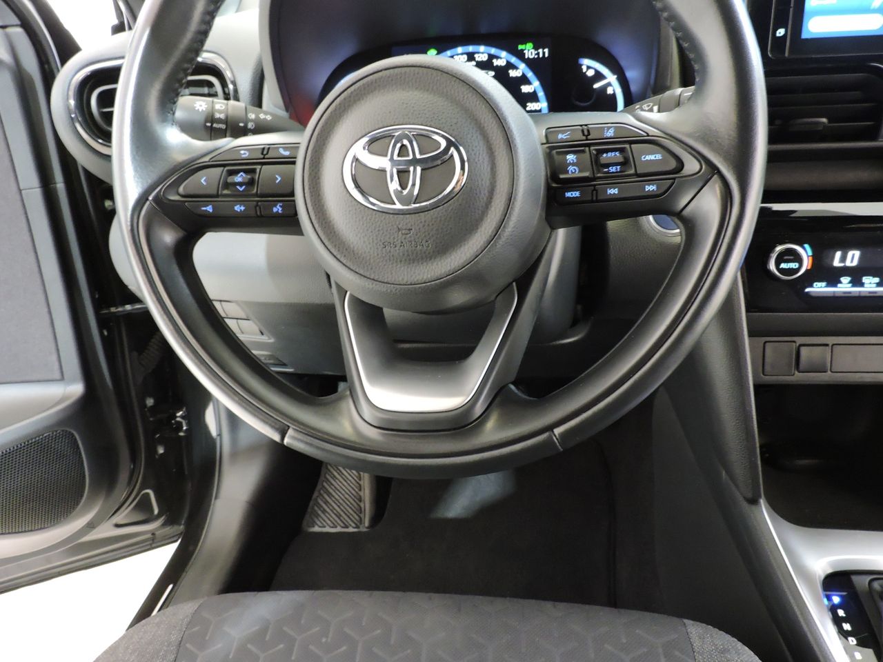 Toyota Yaris Cross Hybrid 120H Active Tech E-CVT TREND - Foto 14