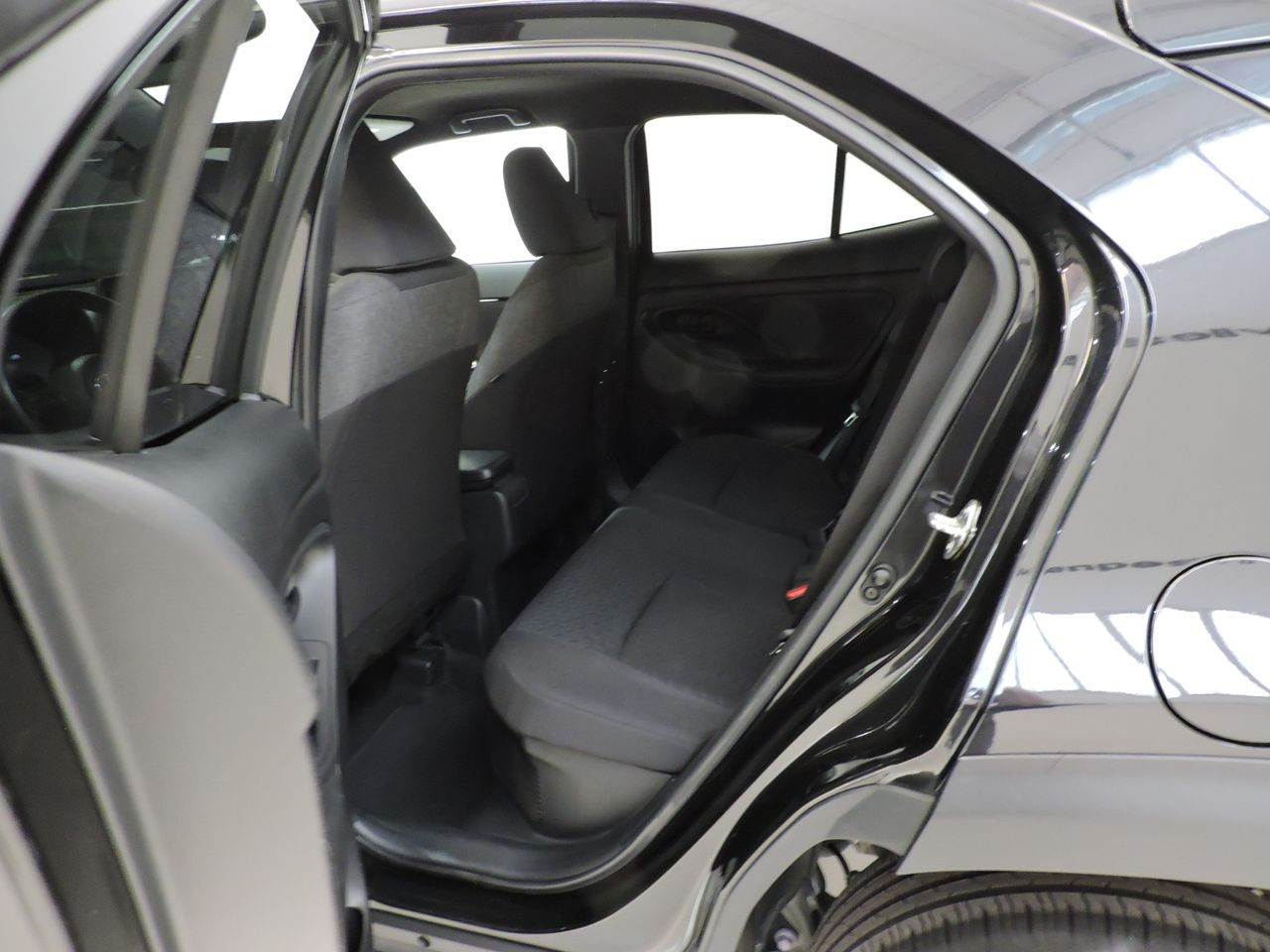 Toyota Yaris Cross Hybrid 120H Active Tech E-CVT TREND - Foto 13