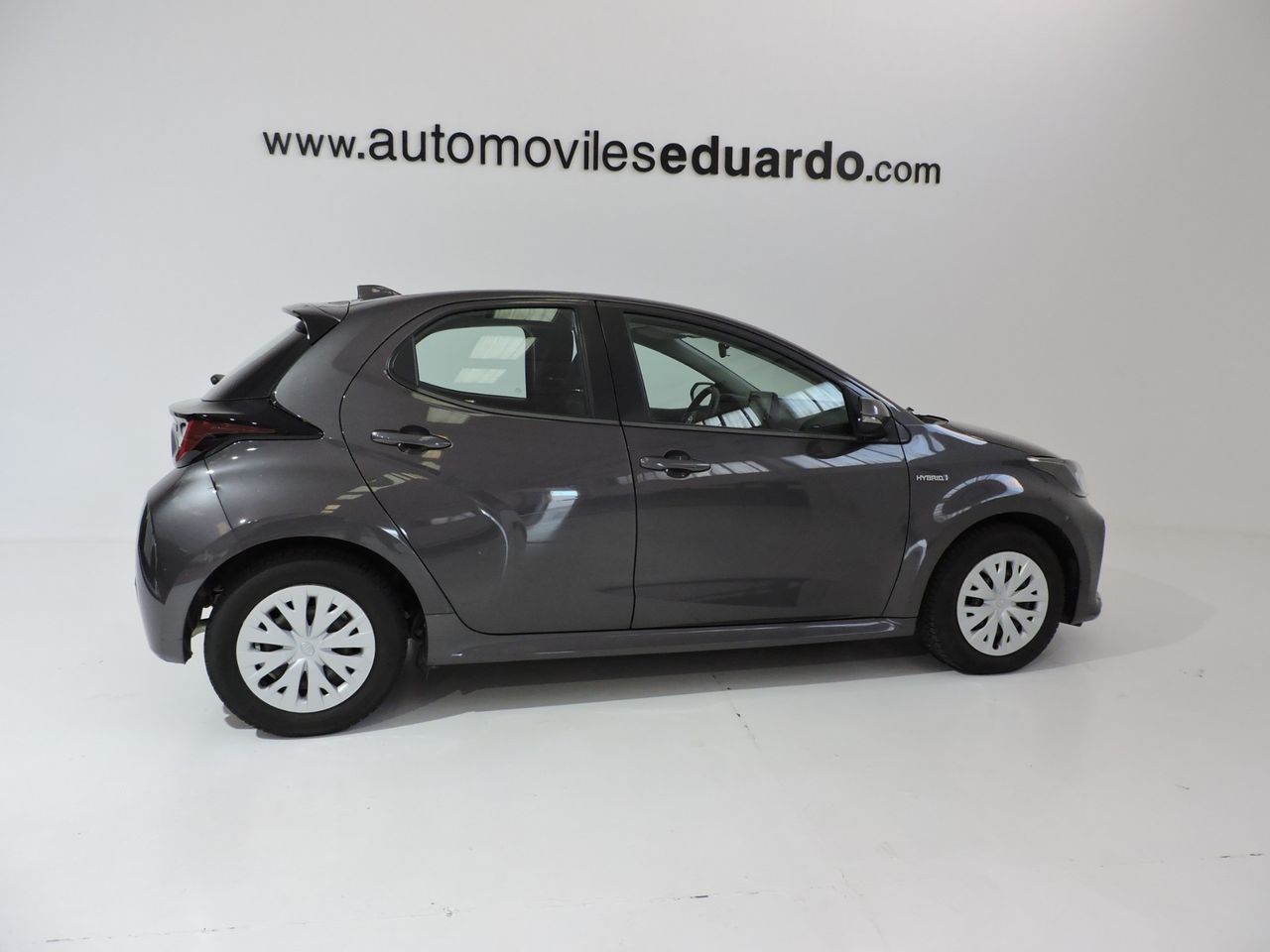 Toyota Yaris 5p 120H Active Tech HYBRID BUSINESS MY20 - Foto 8