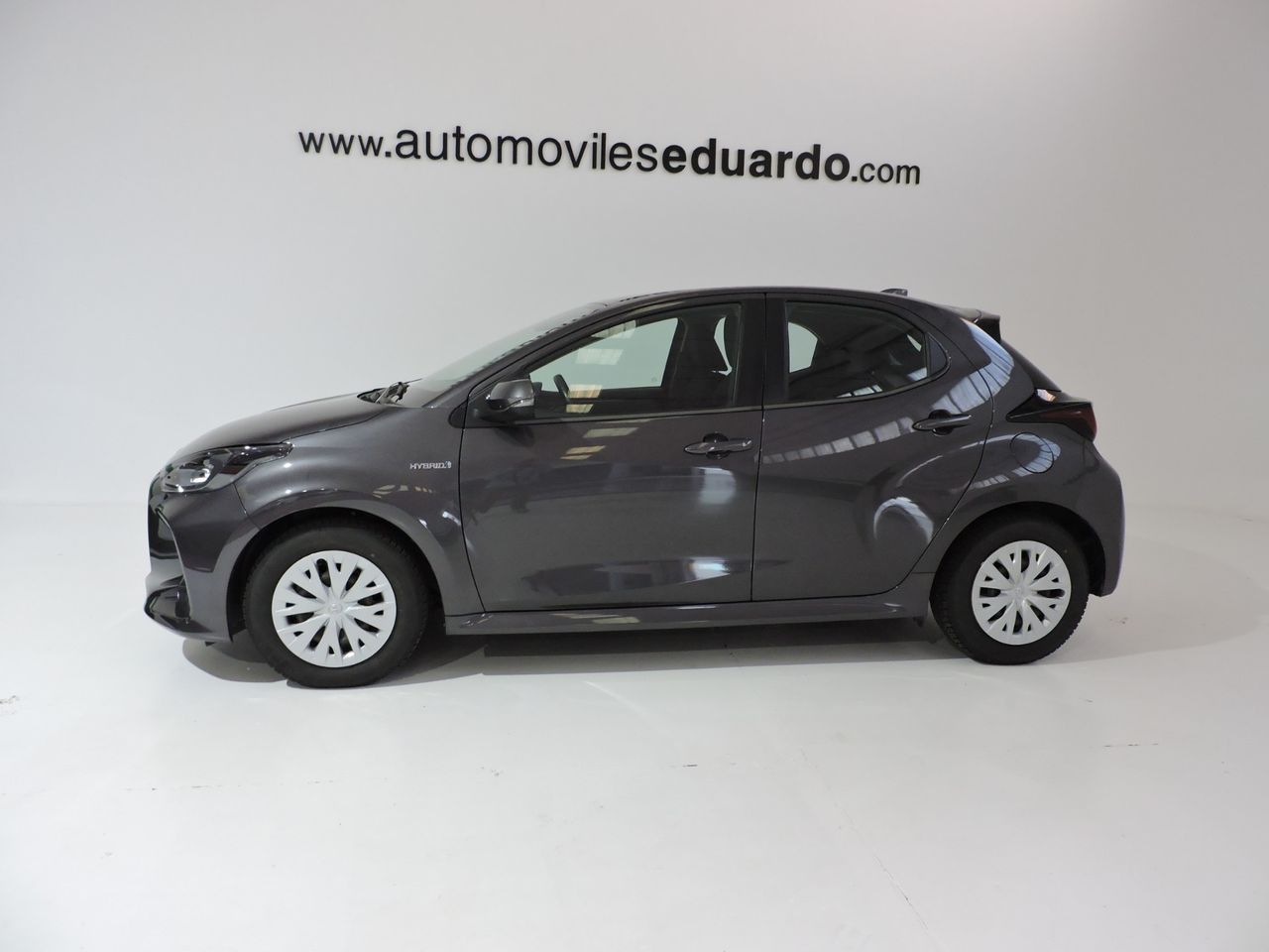 Toyota Yaris 5p 120H Active Tech HYBRID BUSINESS MY20 - Foto 9