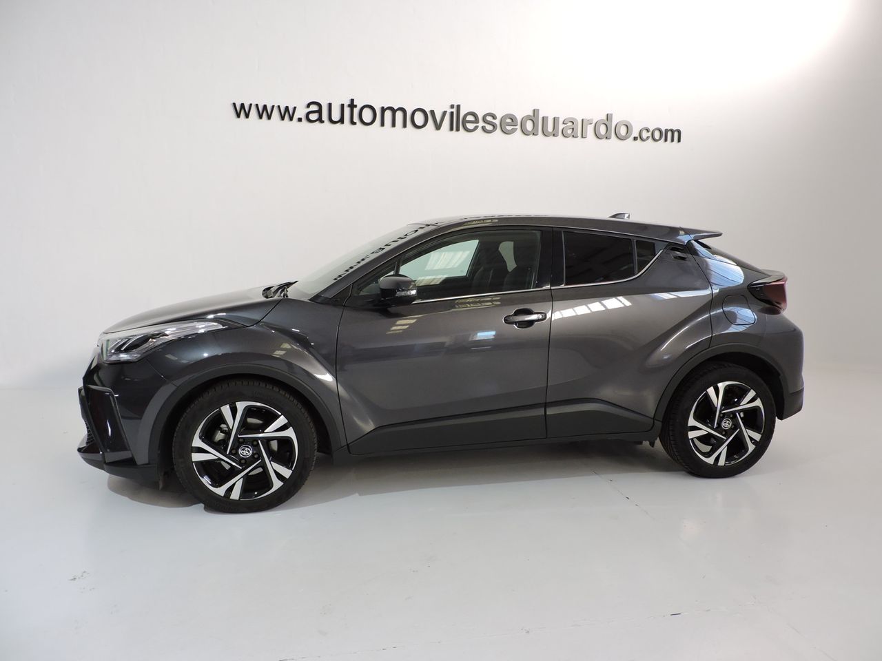 Toyota C-HR 125H Active 1.8H (122CV) E-CVT TREND - Foto 9