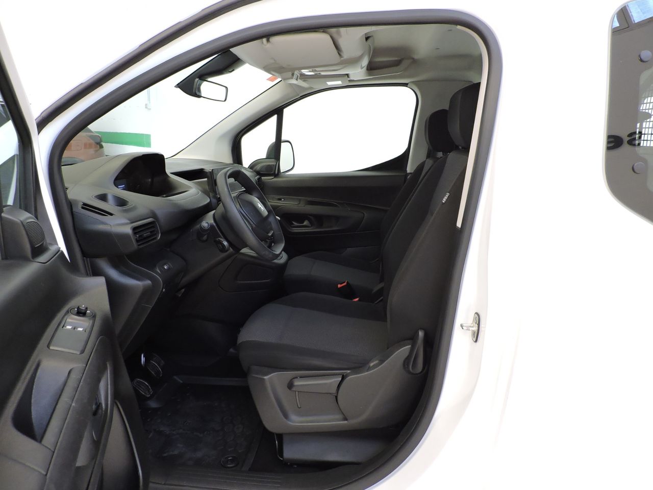 Peugeot Rifter Active Pack Standard BlueHDi 100 - Foto 11