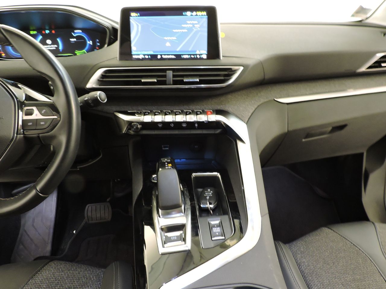 Peugeot 3008 Allure Hybrid 225 e-EAT8 Business - Foto 14