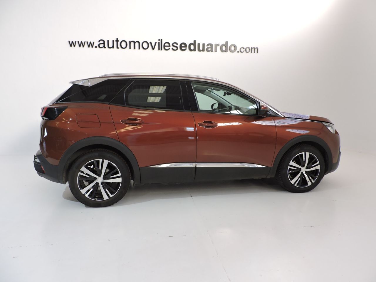 Peugeot 3008 Allure Hybrid 225 e-EAT8 Business - Foto 8