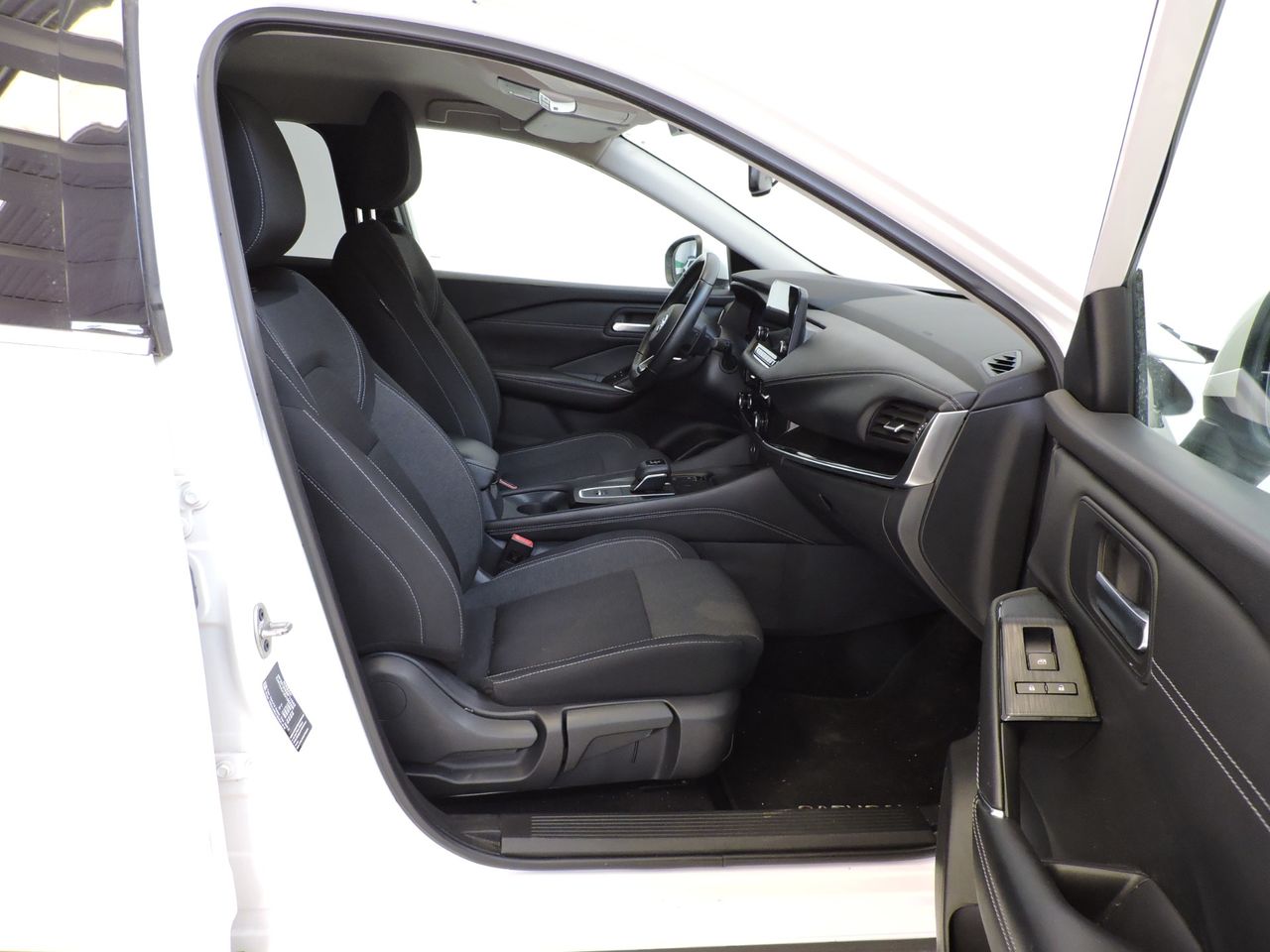 Nissan Qashqai DIG-T 116 kW 158 N-CONNECTA XTRONIC - Foto 17