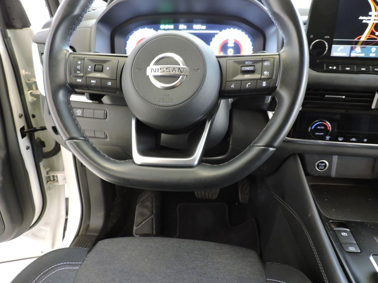Nissan Qashqai DIG-T 116 kW 158 N-CONNECTA XTRONIC - Foto 11
