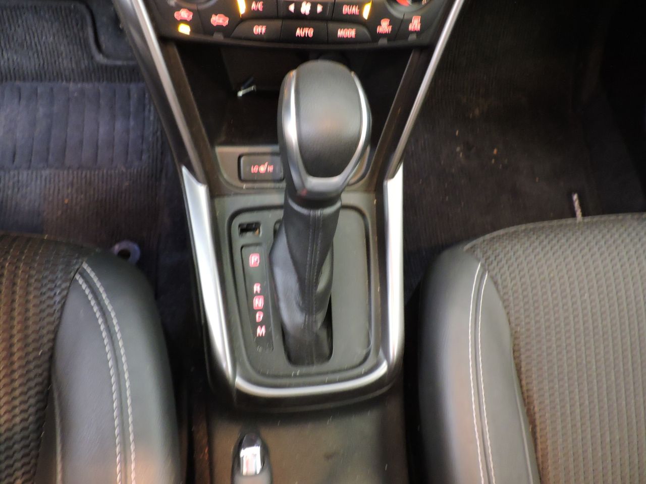Suzuki SCross 1.5 DUALJET 140V STARVIEW AUTO - Foto 15