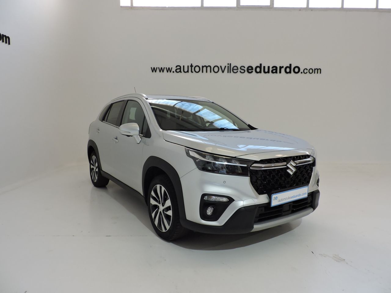 Suzuki SCross 1.5 DUALJET 140V STARVIEW AUTO - Foto 4