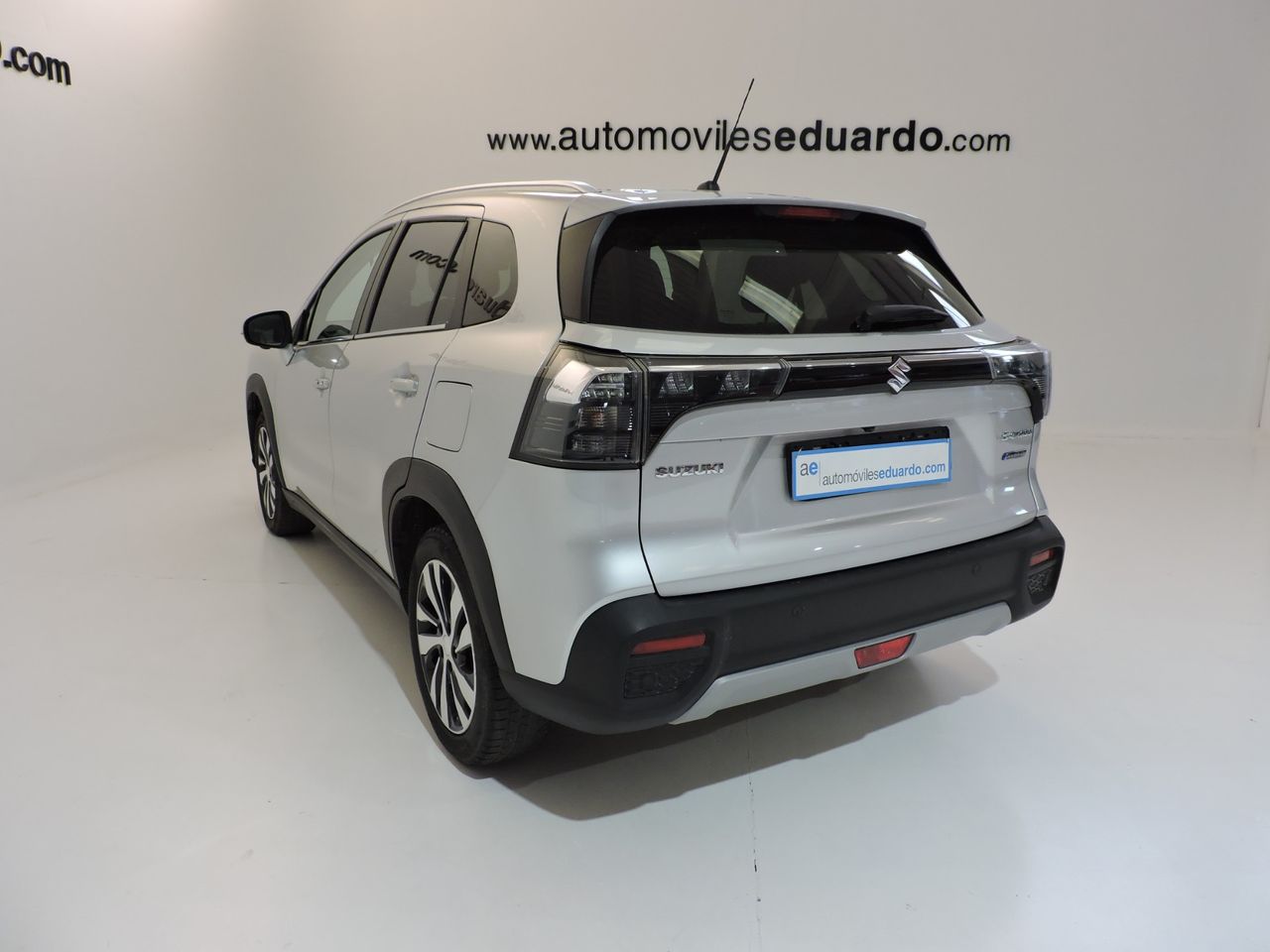 Suzuki SCross 1.5 DUALJET 140V STARVIEW AUTO - Foto 7