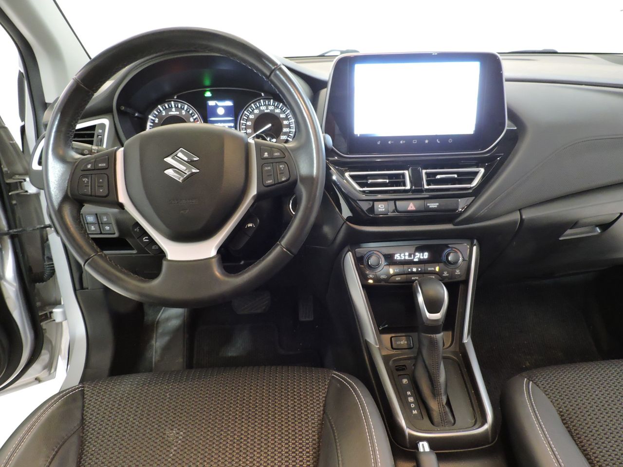 Suzuki SCross 1.5 DUALJET 140V STARVIEW AUTO - Foto 10
