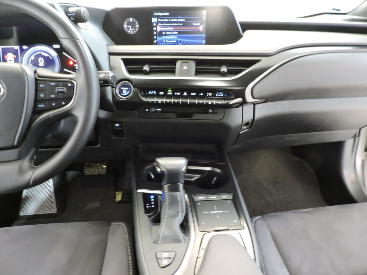 Lexus UX 250h 4x2 Business - Foto 18