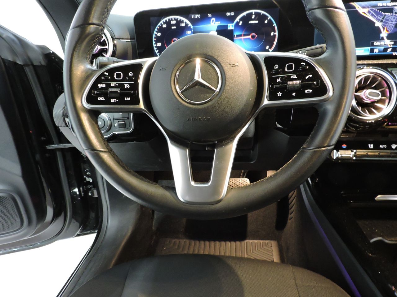 Mercedes CLA CLA SHOOTING BRAKE 180D - Foto 14
