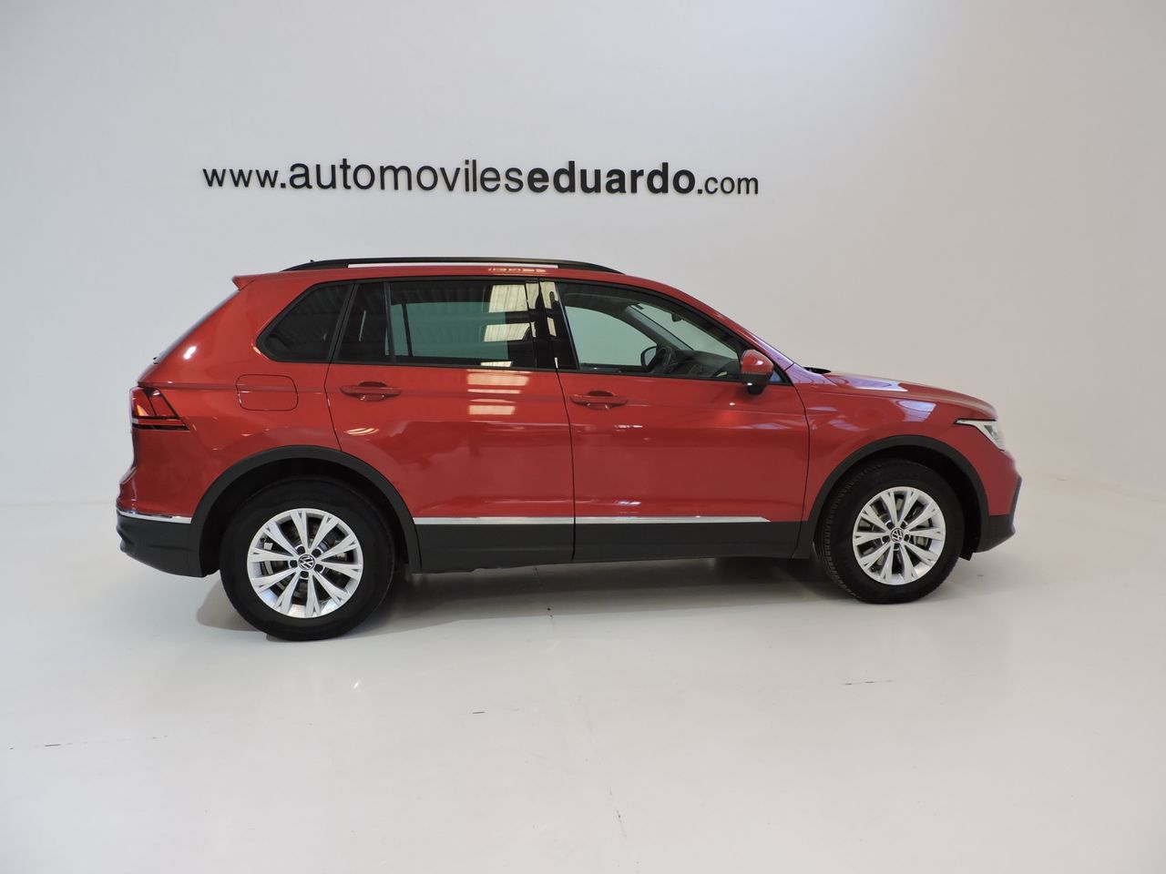 Volkswagen Tiguan eHybrid Life 1.4 TSI 180 kW - Foto 5
