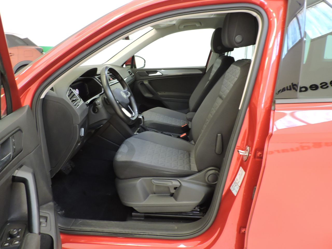 Volkswagen Tiguan eHybrid Life 1.4 TSI 180 kW - Foto 11