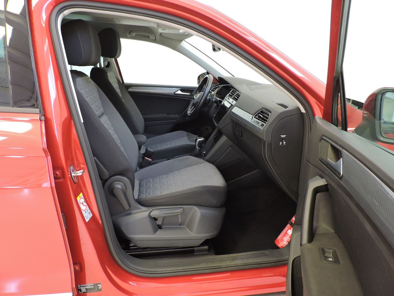 Volkswagen Tiguan eHybrid Life 1.4 TSI 180 kW - Foto 12
