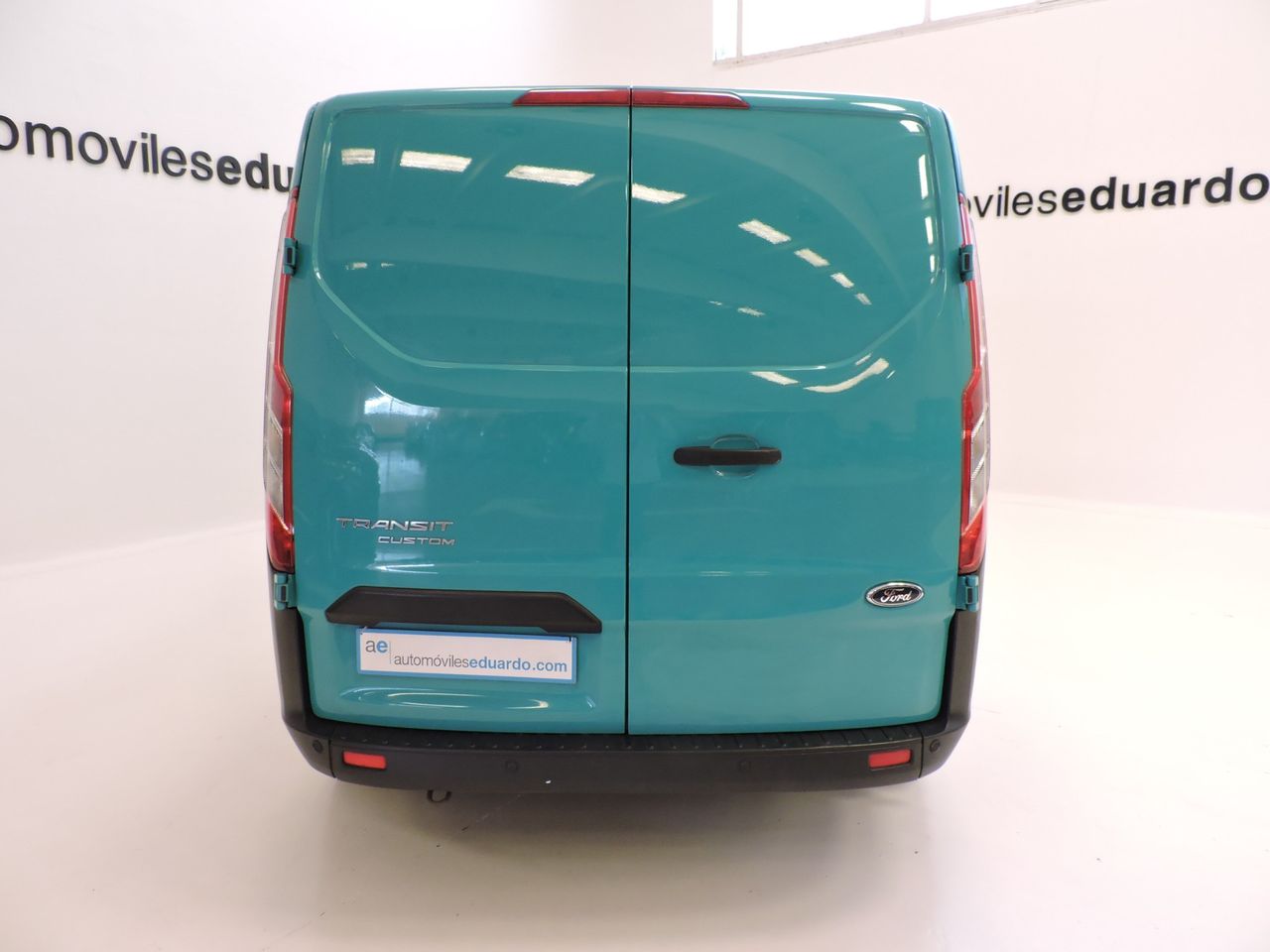 Ford Transit Custom Van 2.0 TDCi 340 L2H1 130cv - Foto 6