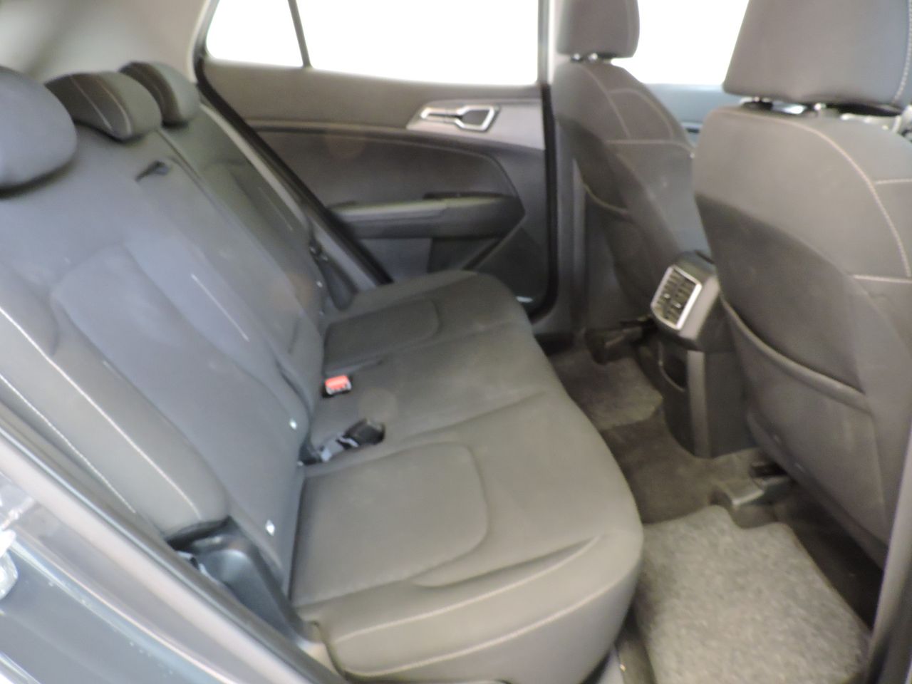 Kia Sportage Tech 1.6 CRDi MHEV 100 kW SPORTAGE1.6 CRDI MHEV BUSINESS 2WD DCT - Foto 12