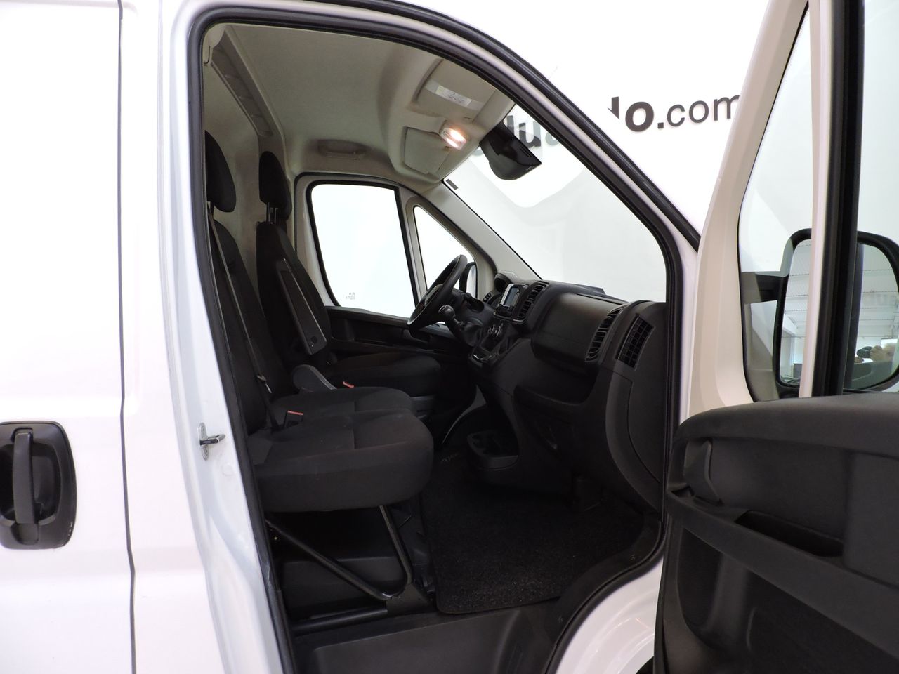 Peugeot Boxer BOXER FG 2.2 BLUEHDI 120 330L2H2 - Foto 12