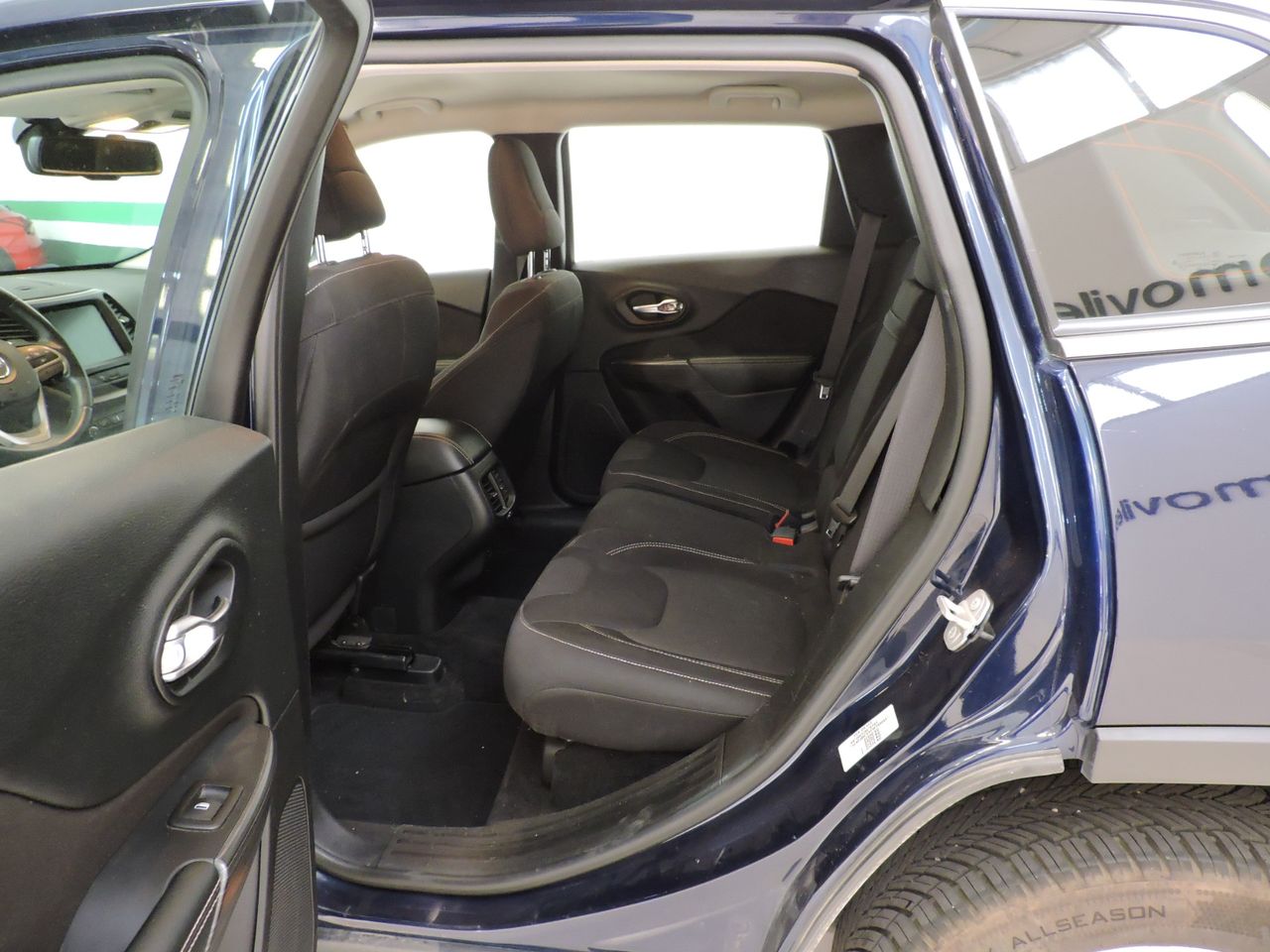 Jeep Cherokee 2.0 Diesel Longitude 4x4 140 CV Active Drive I - Foto 13