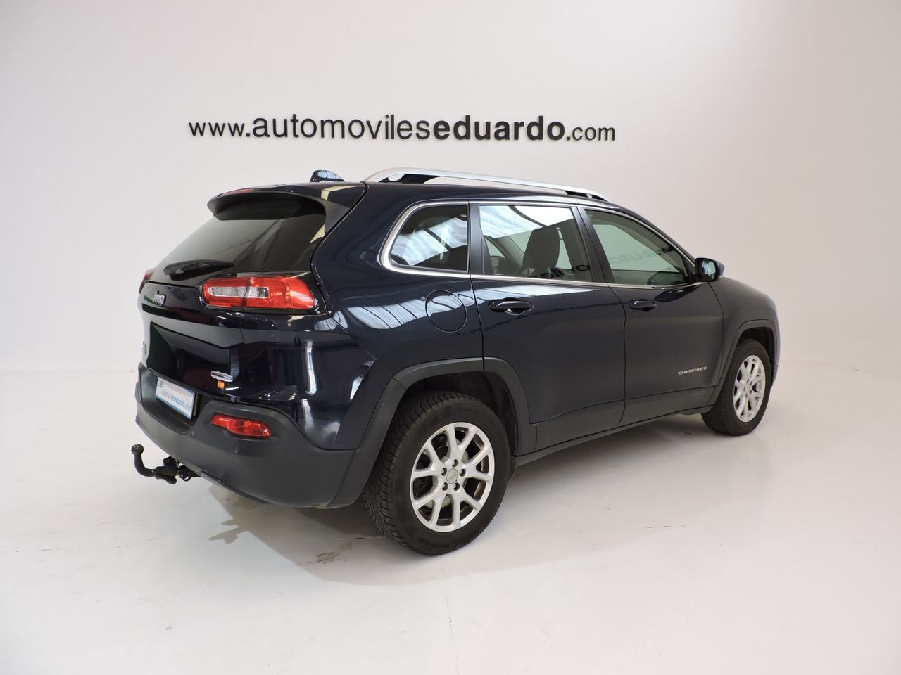 Jeep Cherokee 2.0 Diesel Longitude 4x4 140 CV Active Drive I - Foto 7