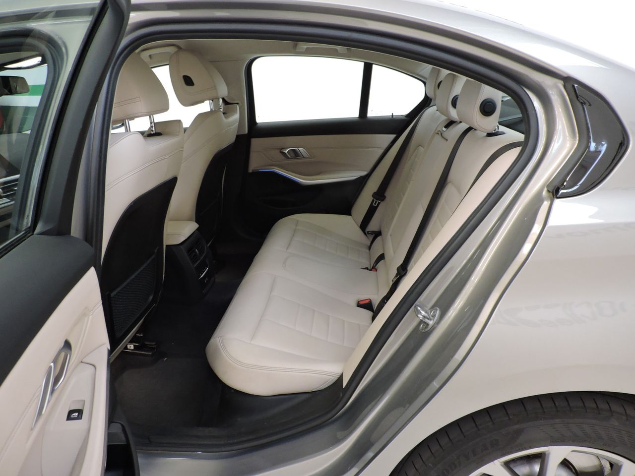 BMW Serie 3 320e Berlina - Foto 13