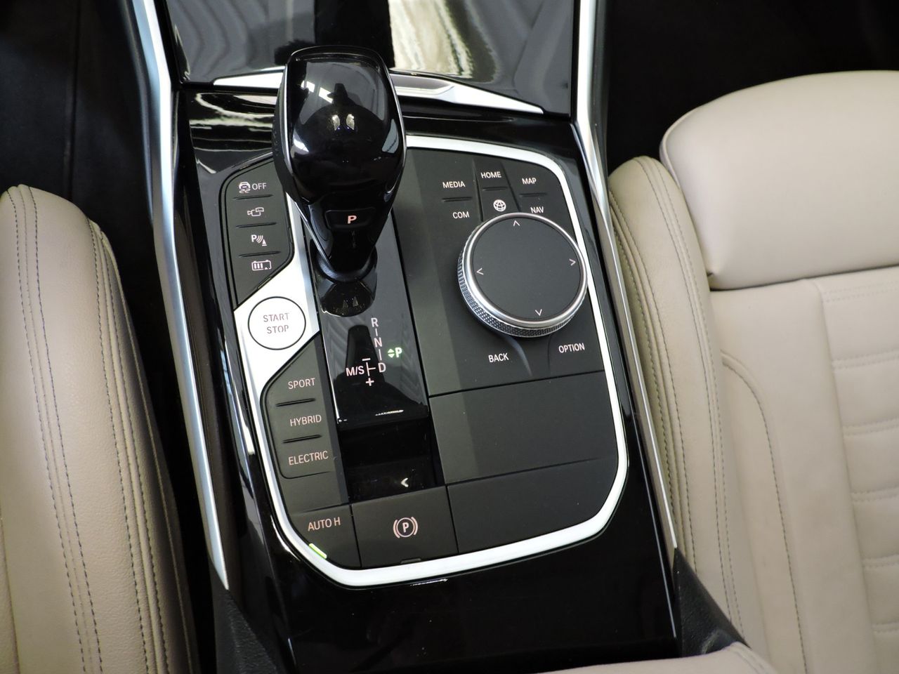 BMW Serie 3 320e Berlina - Foto 15