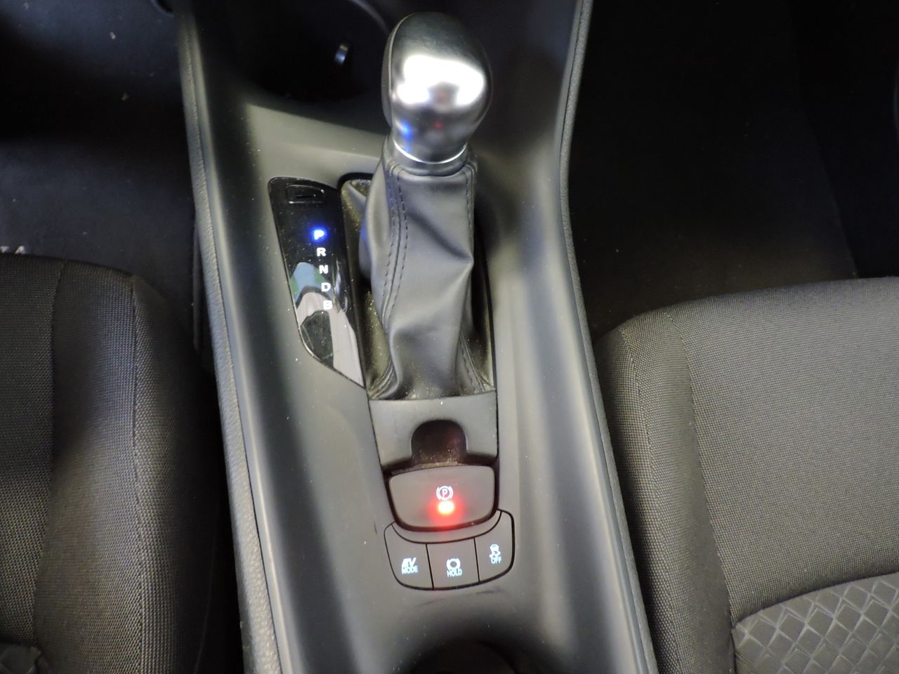 Toyota C-HR 125H Advance Plus Business - Foto 15
