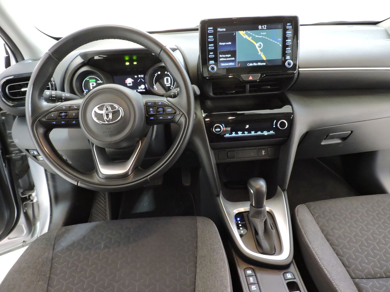 Toyota Yaris Cross Hybrid 120H Business Plus - Foto 10