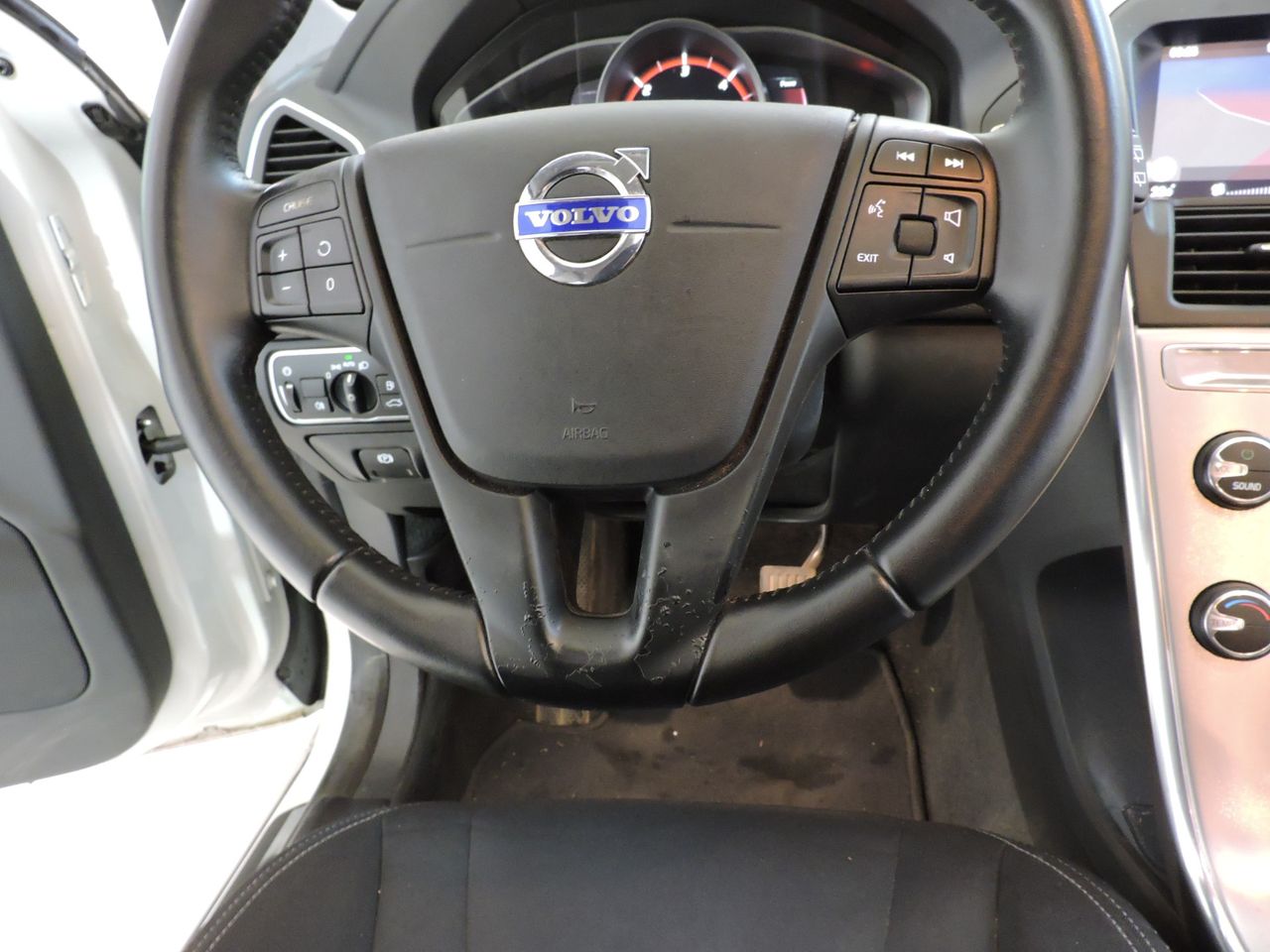 Volvo XC60 D3 Kinetic - Foto 14