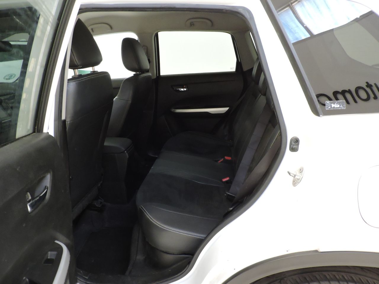Suzuki Vitara 1.6 DDiS GLX 4x2 - Foto 13