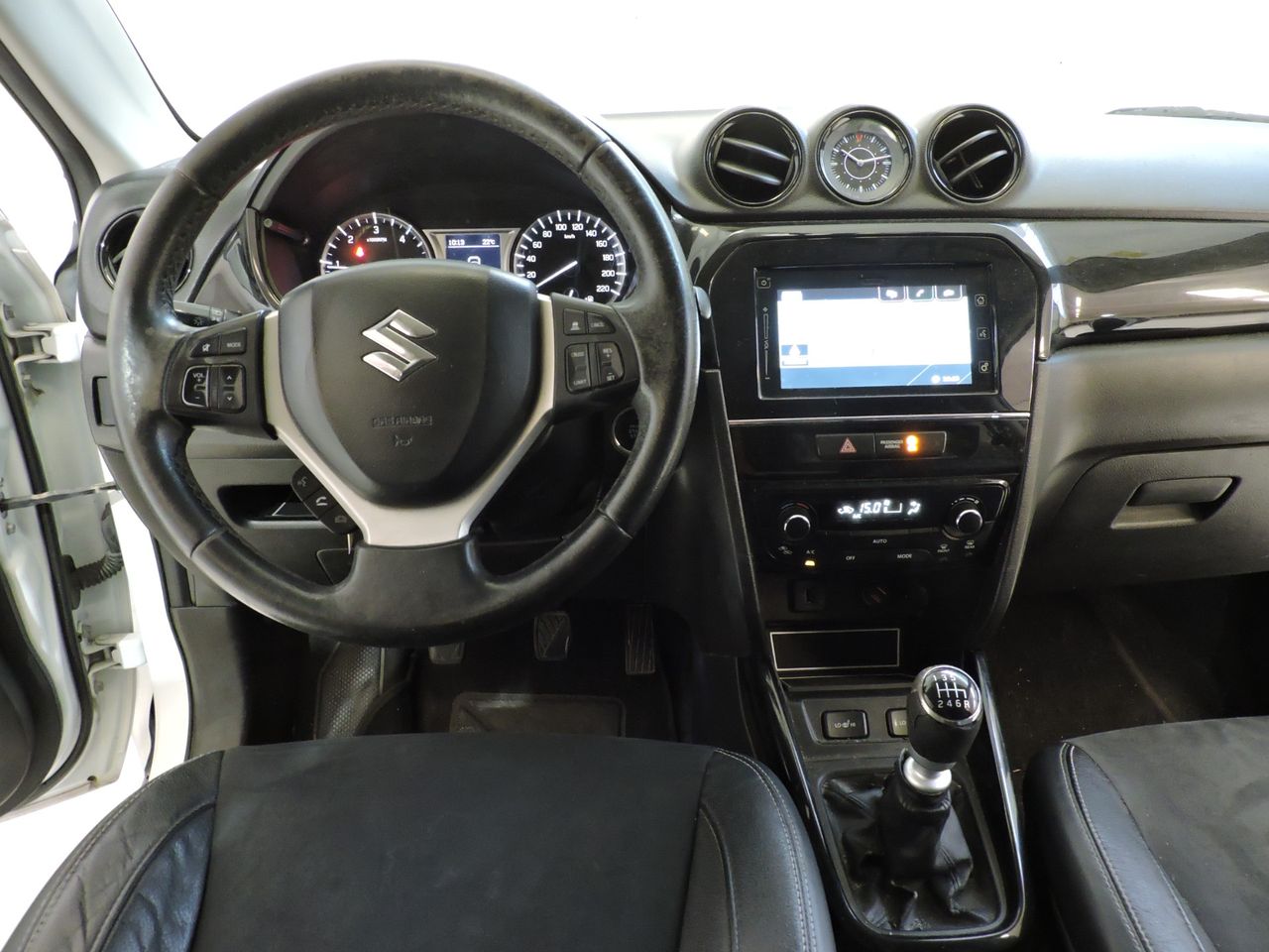 Suzuki Vitara 1.6 DDiS GLX 4x2 - Foto 9