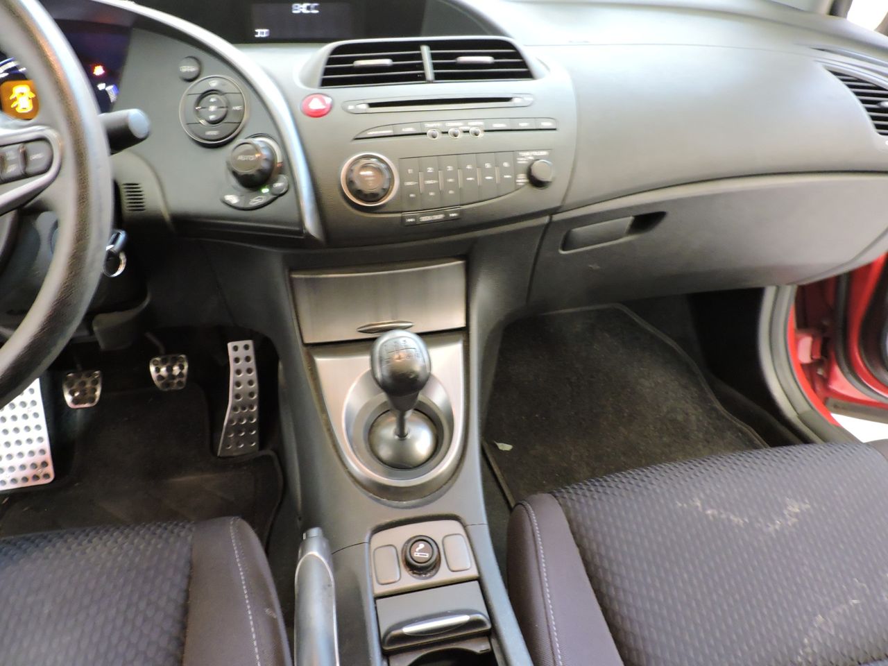 Honda Civic 5p 1.8 i-VTEC Sport - Foto 15