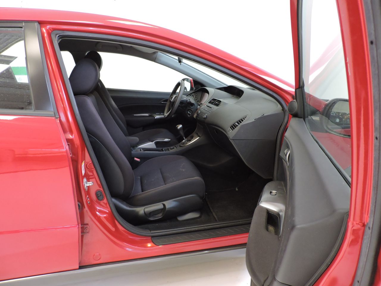Honda Civic 5p 1.8 i-VTEC Sport - Foto 12