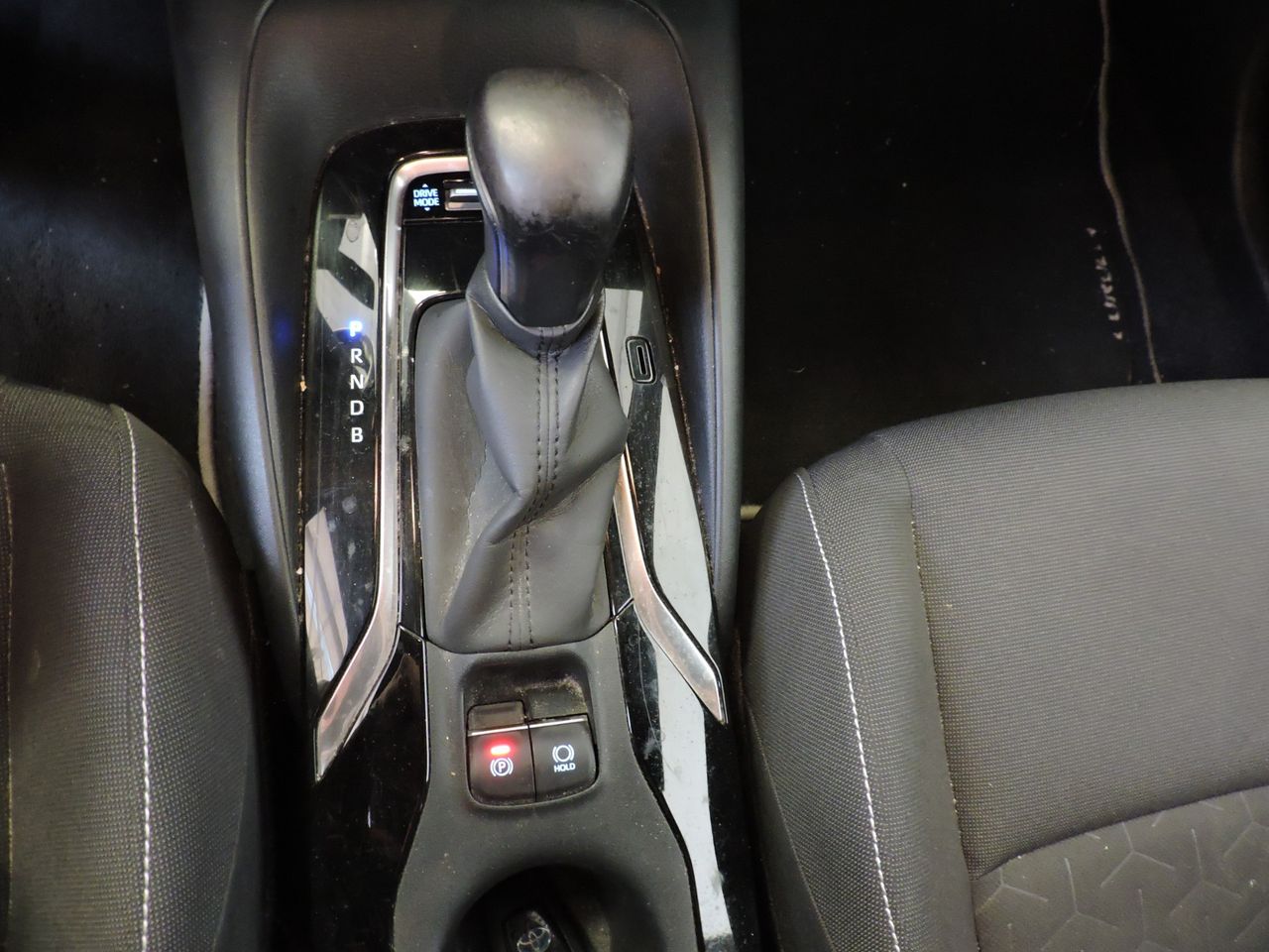 Toyota Corolla 125H Active Tech - Foto 12