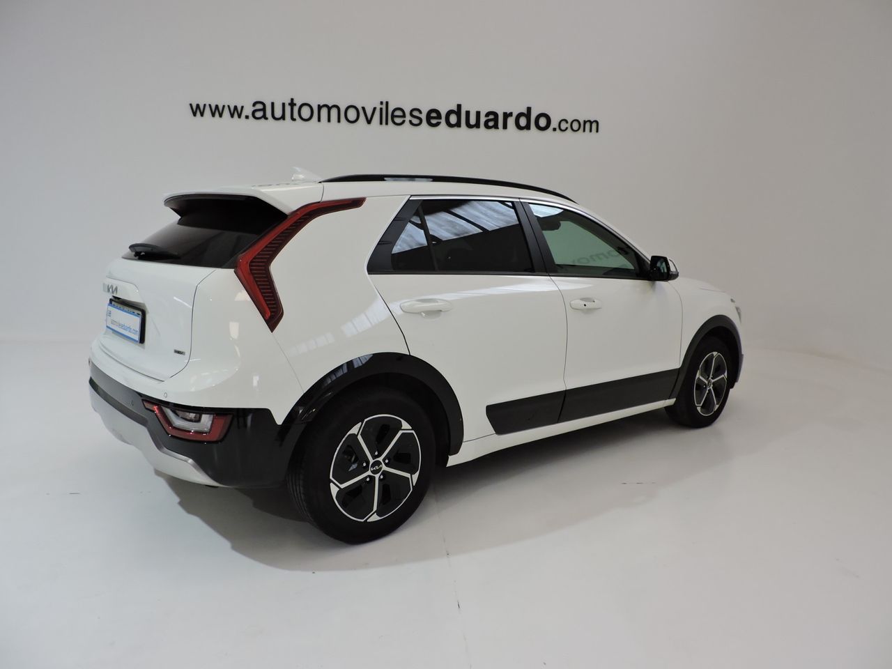 Kia Niro 1.6 HEV Drive 105cv - Foto 5