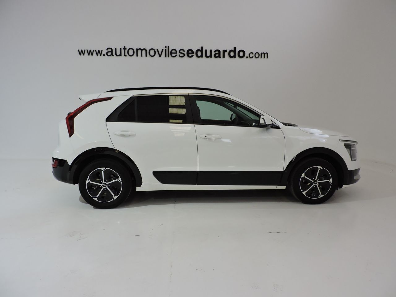 Kia Niro 1.6 HEV Drive 105cv - Foto 5