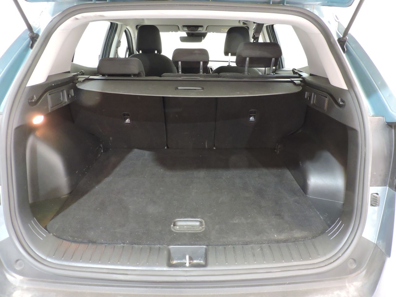 Kia Sportage Tech 1.6 CRDi MHEV 100 kW 136CV Business - Foto 19