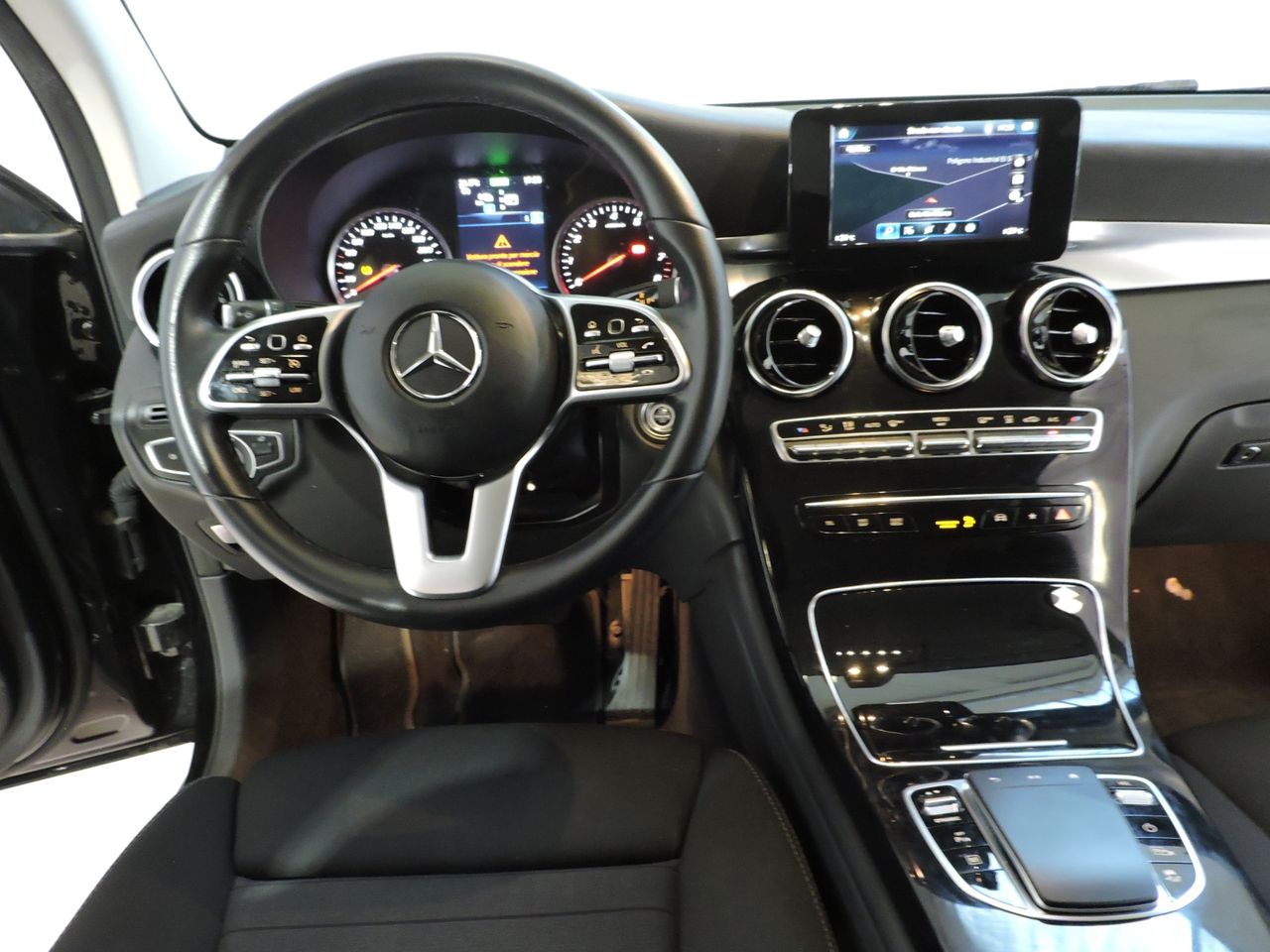 Mercedes GLC 300 e 4MATIC - Foto 10