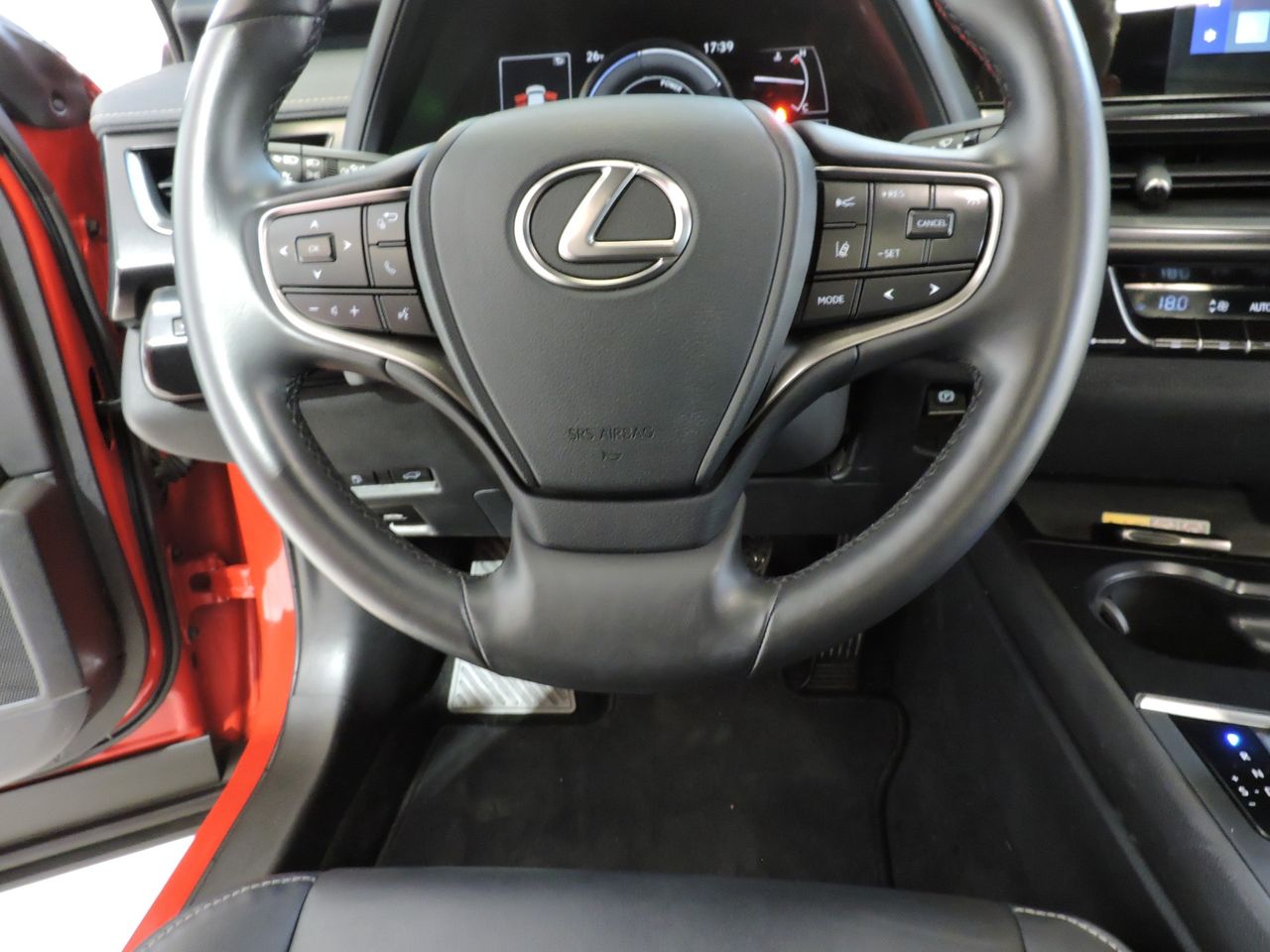 Lexus UX 250h 4x4 F Sport DESIGN - Foto 11