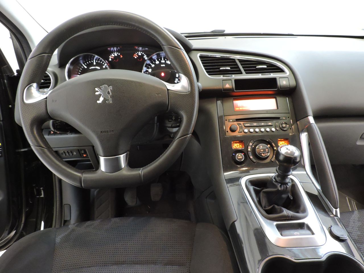 Peugeot 3008 Style 1.6 HDi 115 - Foto 10