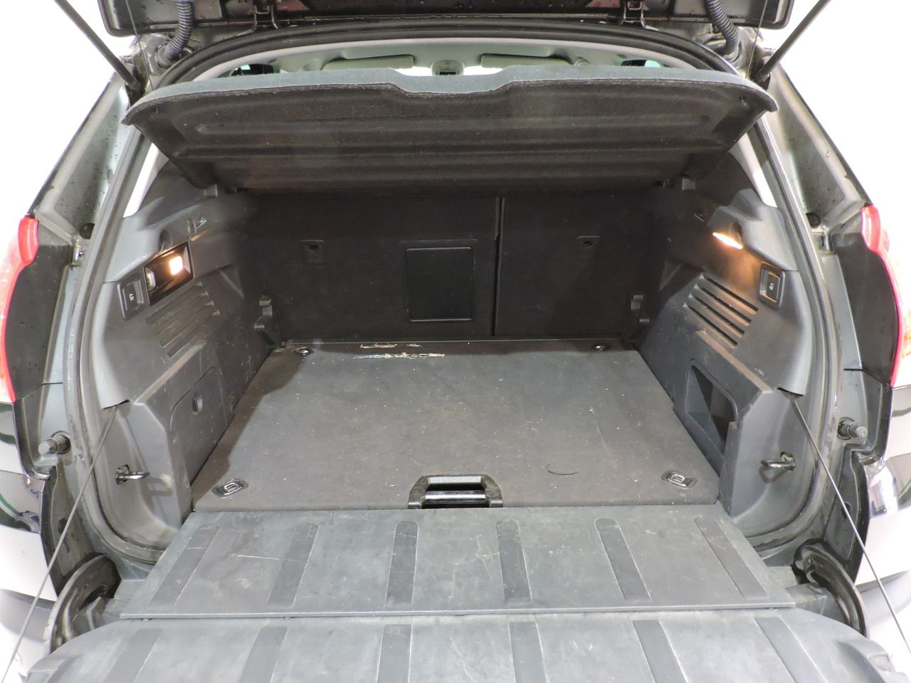 Peugeot 3008 Style 1.6 HDi 115 - Foto 15