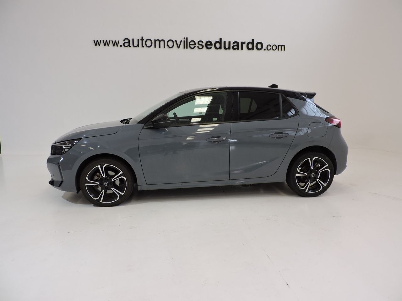 Opel Corsa Hybrid 1.2 100 kW - Foto 6