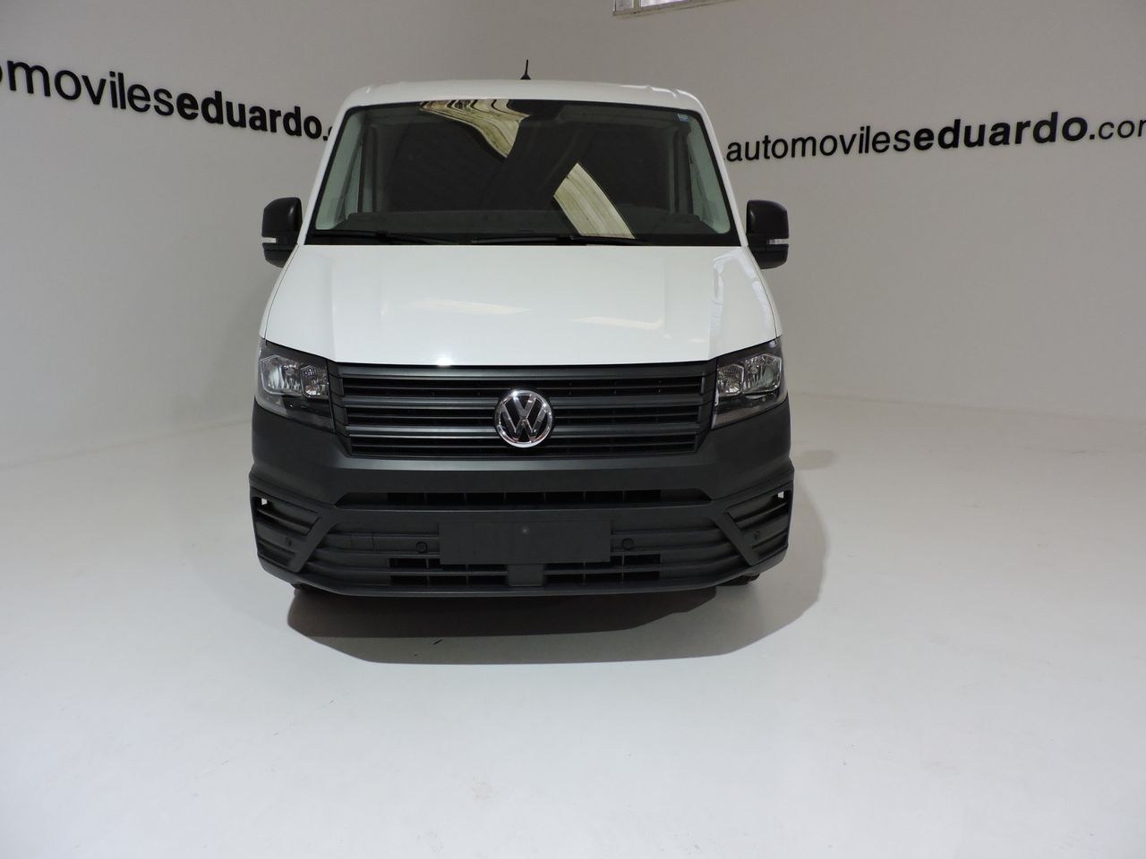 Volkswagen Crafter FURGONE 35 L3H2 2.0 BITDI 177CV BUSINESS AUT - Foto 4