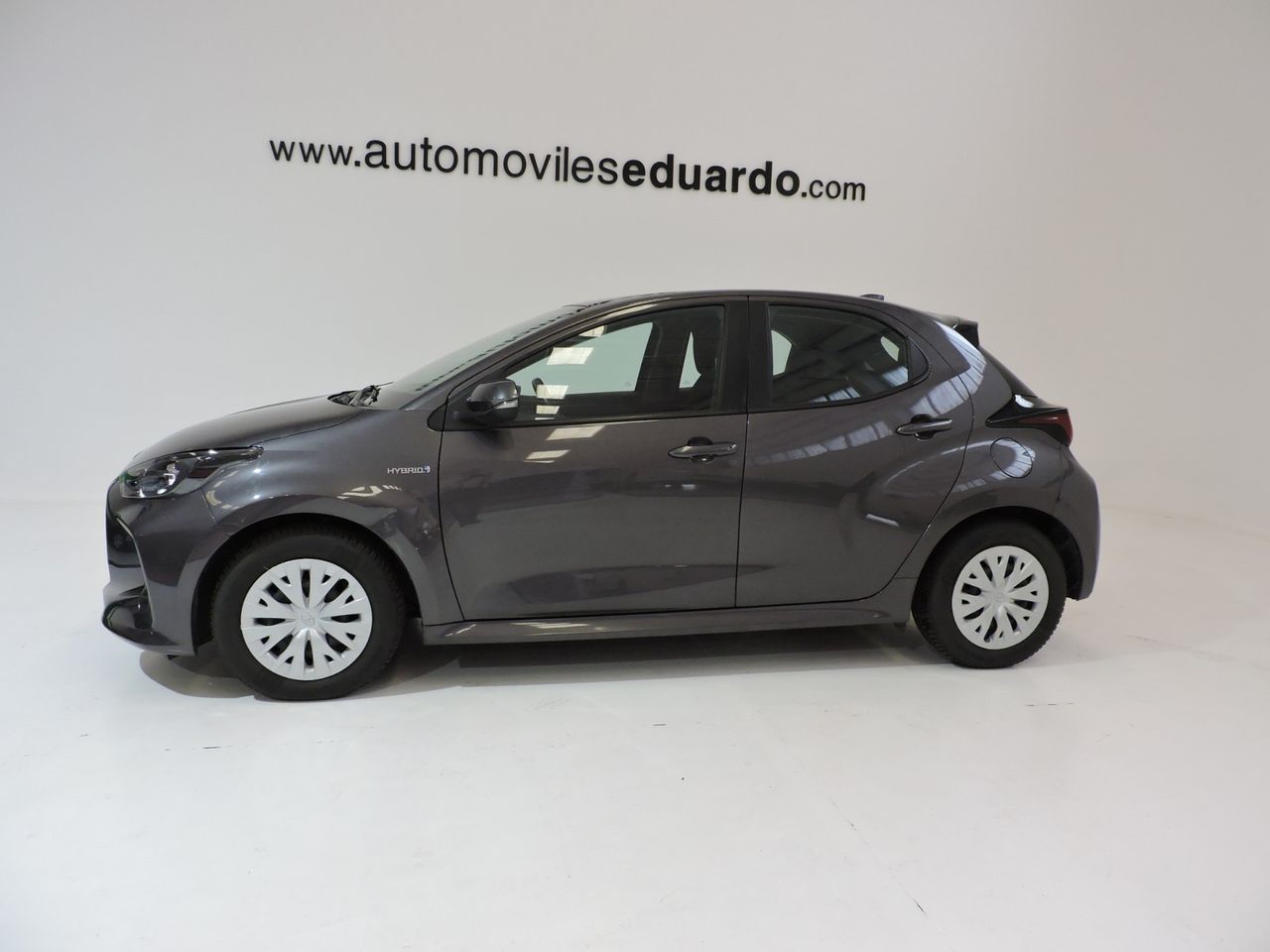 Toyota Yaris 5p 120H Active Tech YARIS HYBRID BUSINESS MY20 - Foto 9