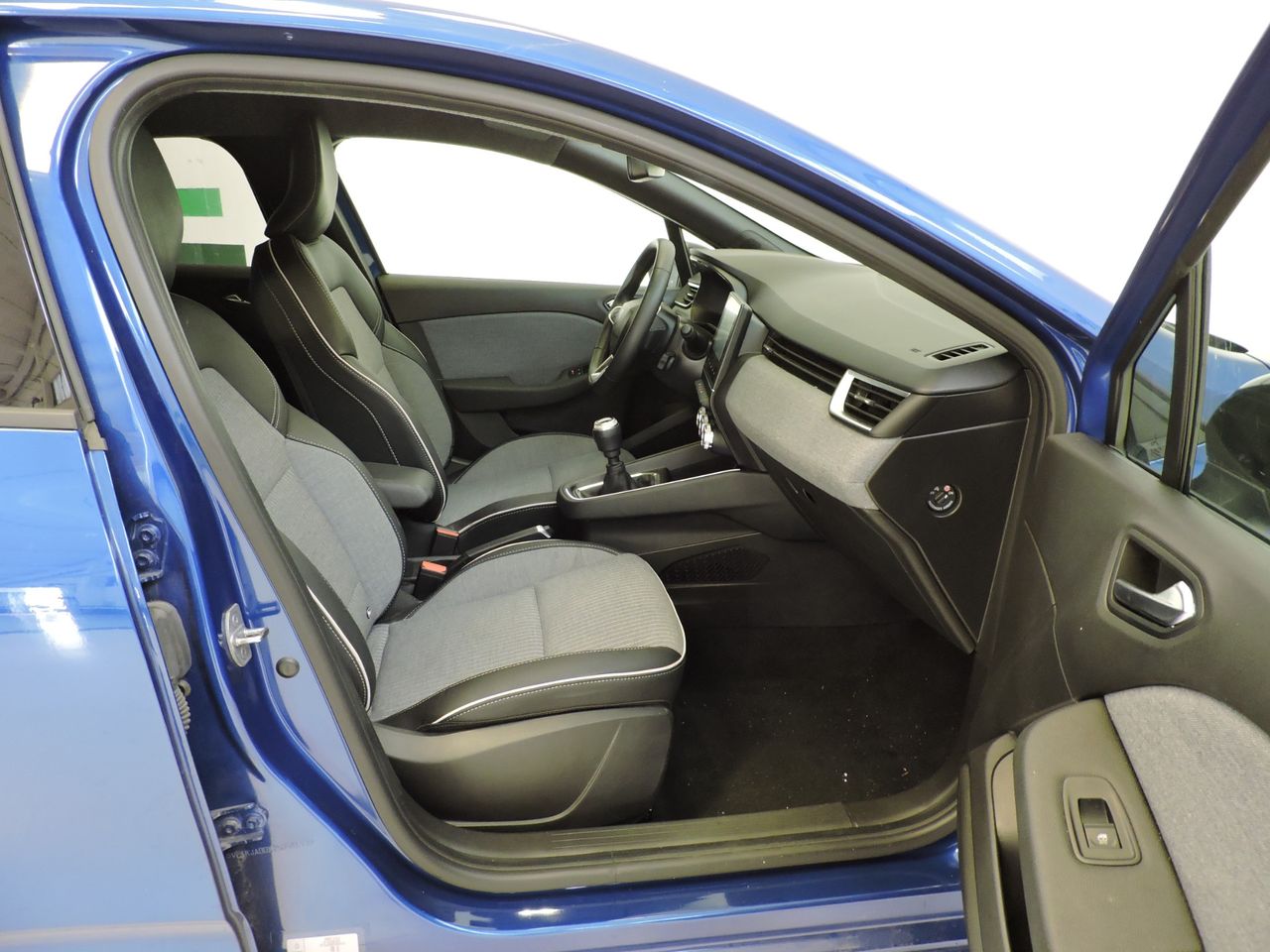 Renault Clio techno TCe 67 kW - Foto 12