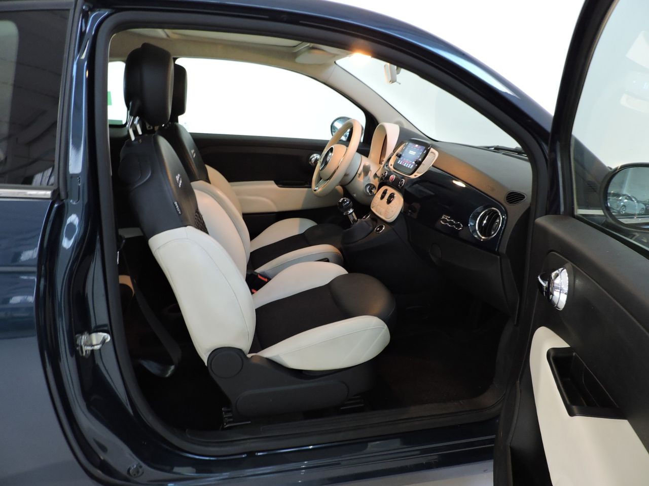 Fiat 500 1.0 Hybrid 51 kW - Foto 12